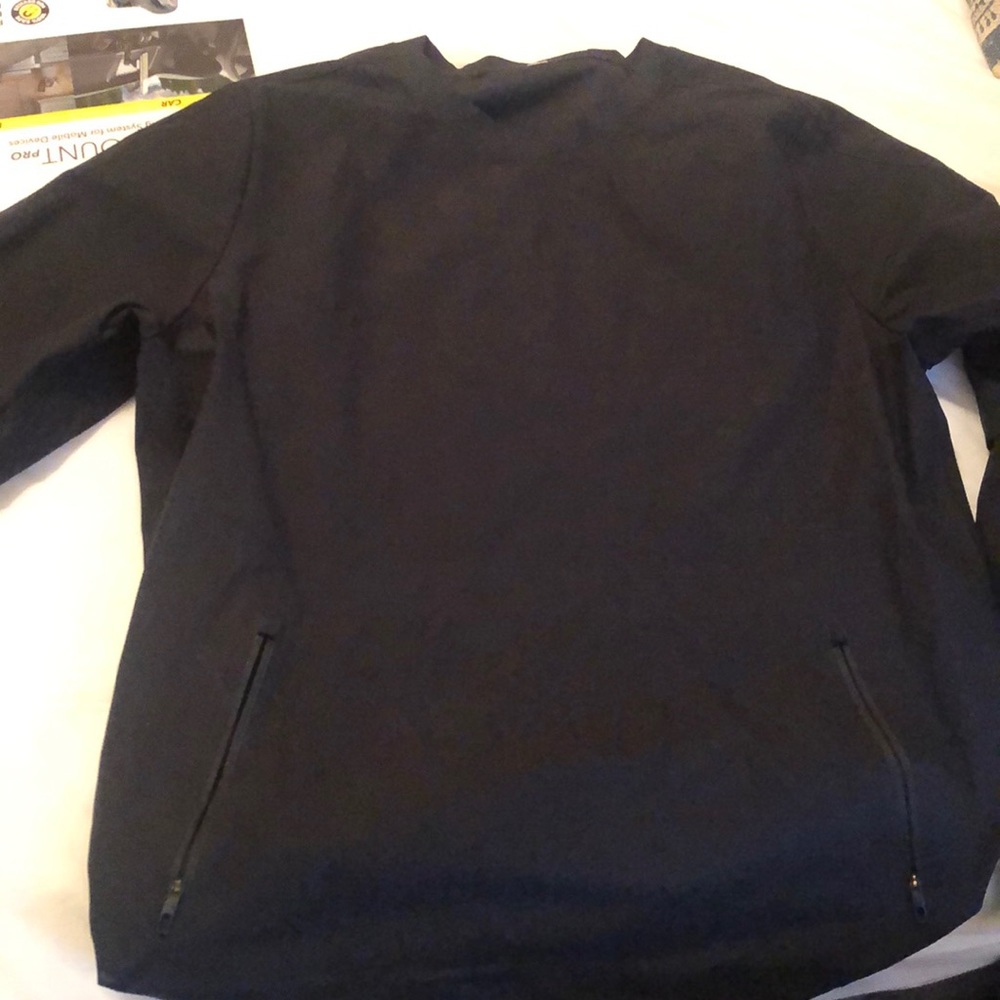 Lululemon pullover